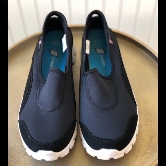 SPORT WOMENS SLIP ON SNEAKER. BLACK SIZE: 11. - Picture 7 of 8